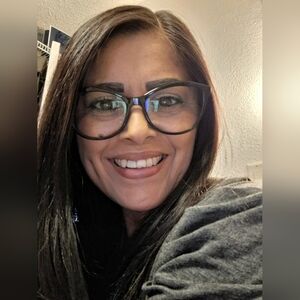 Meet your Posher, Lizeth